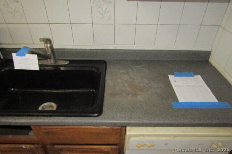 214 Burnsford Avenue Bridgeport CT 06606