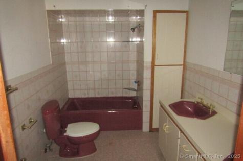 214 Burnsford Avenue Bridgeport CT 06606