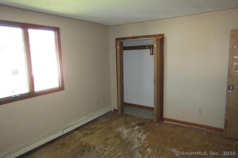 214 Burnsford Avenue Bridgeport CT 06606