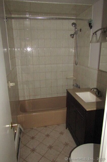 214 Burnsford Avenue Bridgeport CT 06606