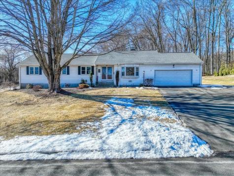 50 Burnwood Drive Bloomfield CT 06002