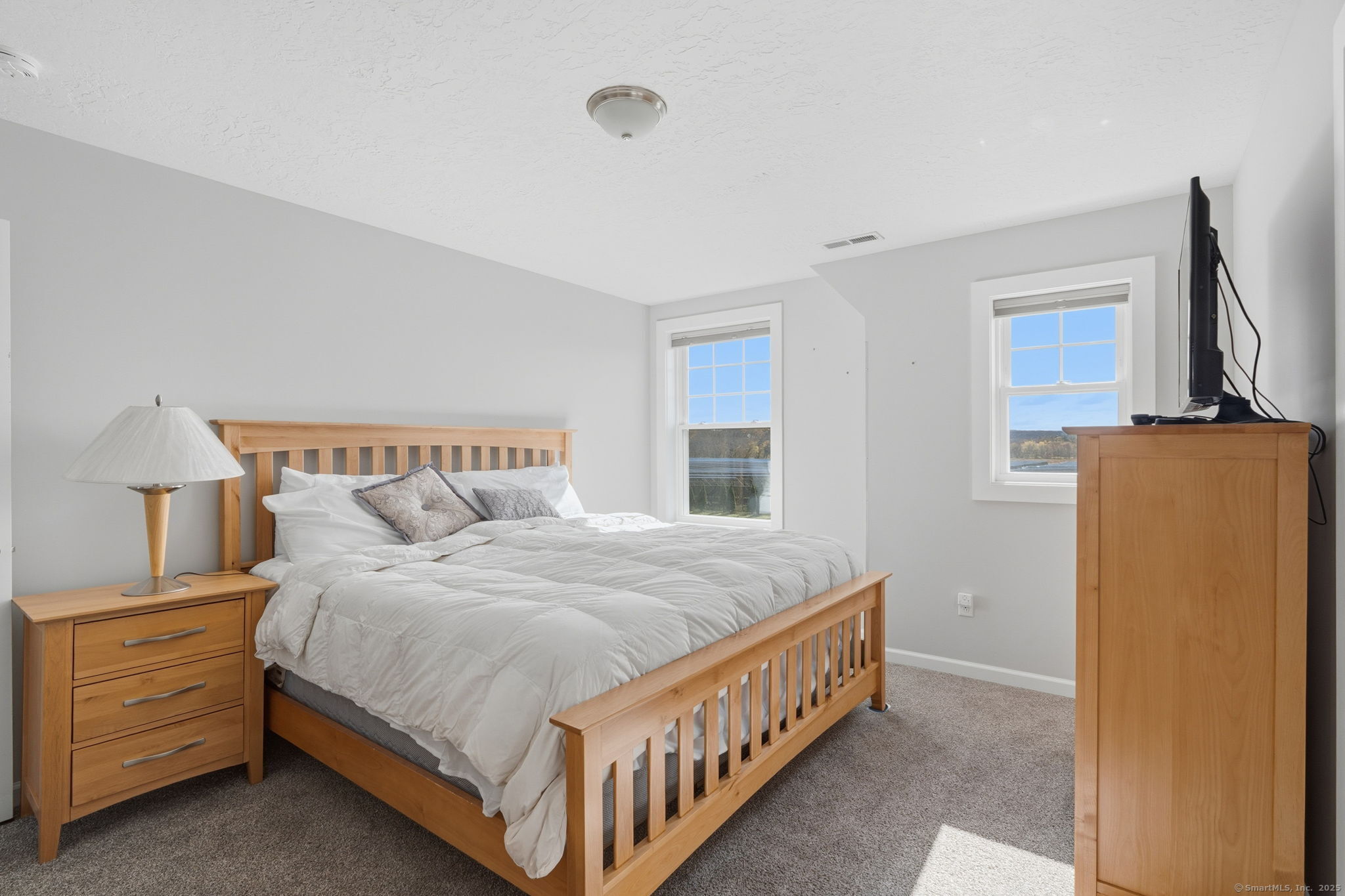 71 Middle Road East Windsor CT 06016