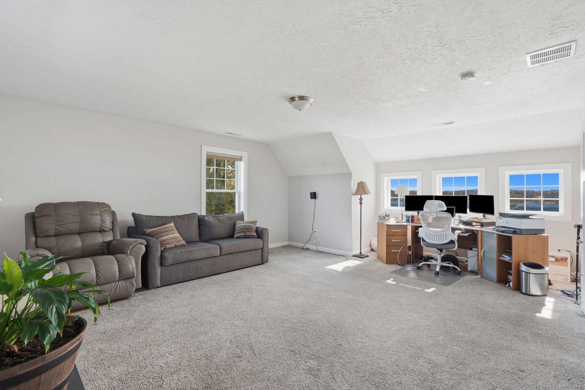 71 Middle Road East Windsor CT 06016