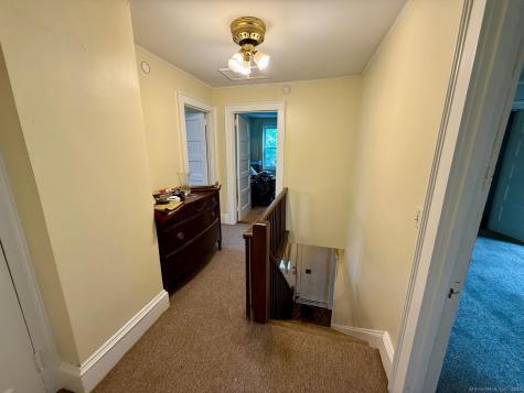 39 Warham Street Windsor CT 06095