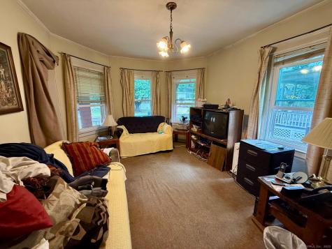 39 Warham Street Windsor CT 06095