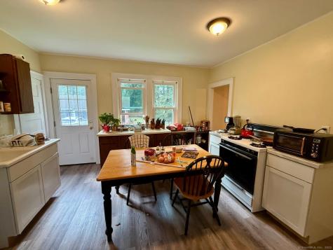 39 Warham Street Windsor CT 06095