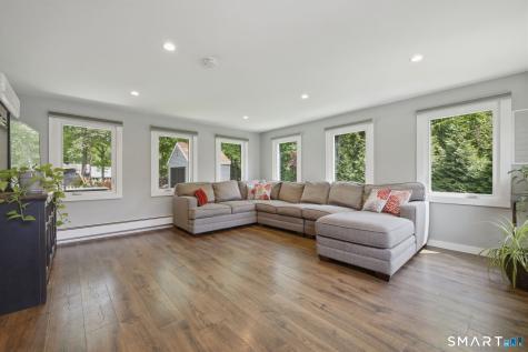 5 Beechcrest Drive East Hampton CT 06424