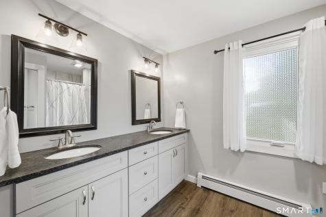 5 Beechcrest Drive East Hampton CT 06424