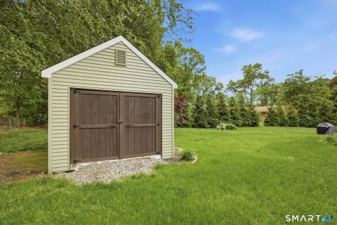 5 Beechcrest Drive East Hampton CT 06424