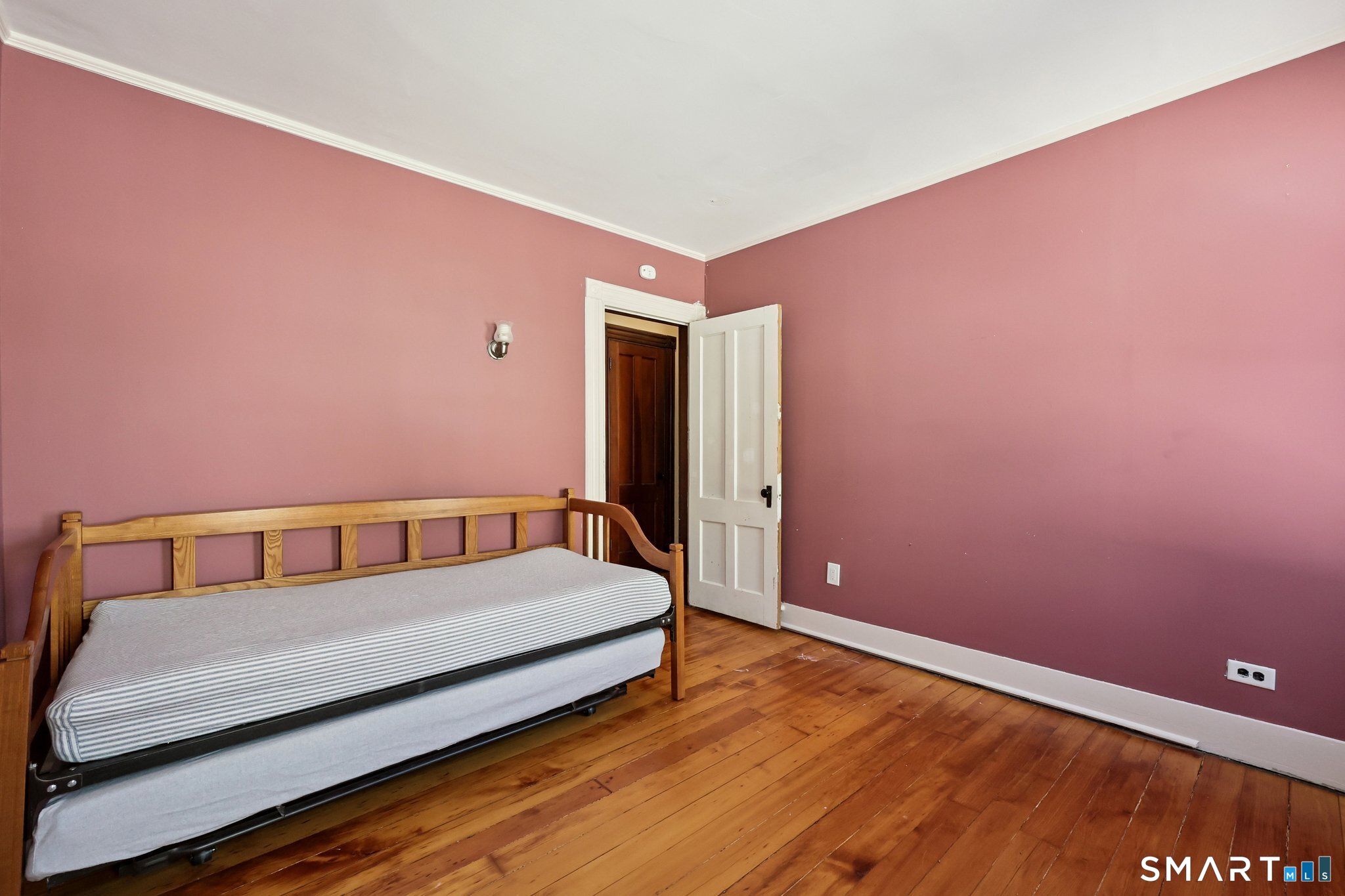 56 Whitney Street Hartford CT 06105