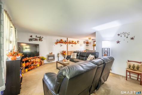 44 Putnam Road Plainfield CT 06332