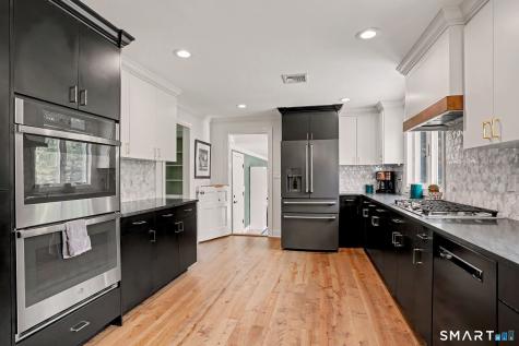 45 Lynwood Drive Trumbull CT 06611