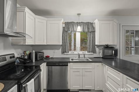 295 Stevenson Road New Haven CT 06515