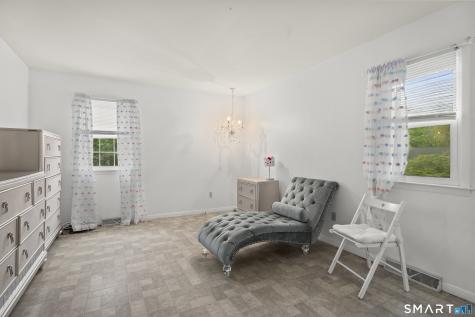 295 Stevenson Road New Haven CT 06515
