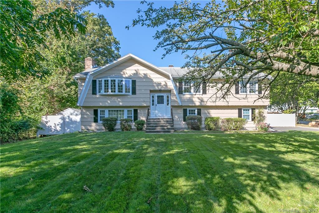 1495 Huntington Road Stratford CT 06614