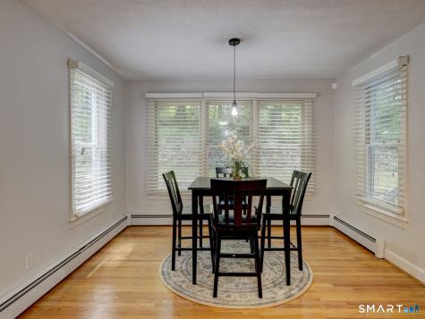 11 Lexington Road Avon CT 06001