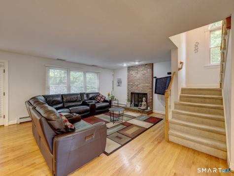 11 Lexington Road Avon CT 06001