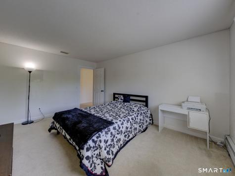 11 Lexington Road Avon CT 06001