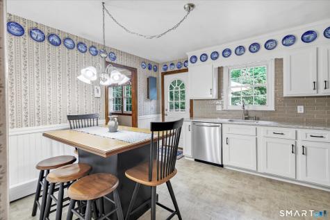 35 Nutmeg Lane Shelton CT 06484
