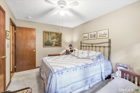 35 Nutmeg Lane Shelton CT 06484