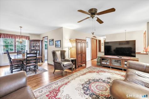 35 Nutmeg Lane Shelton CT 06484