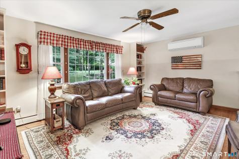 35 Nutmeg Lane Shelton CT 06484
