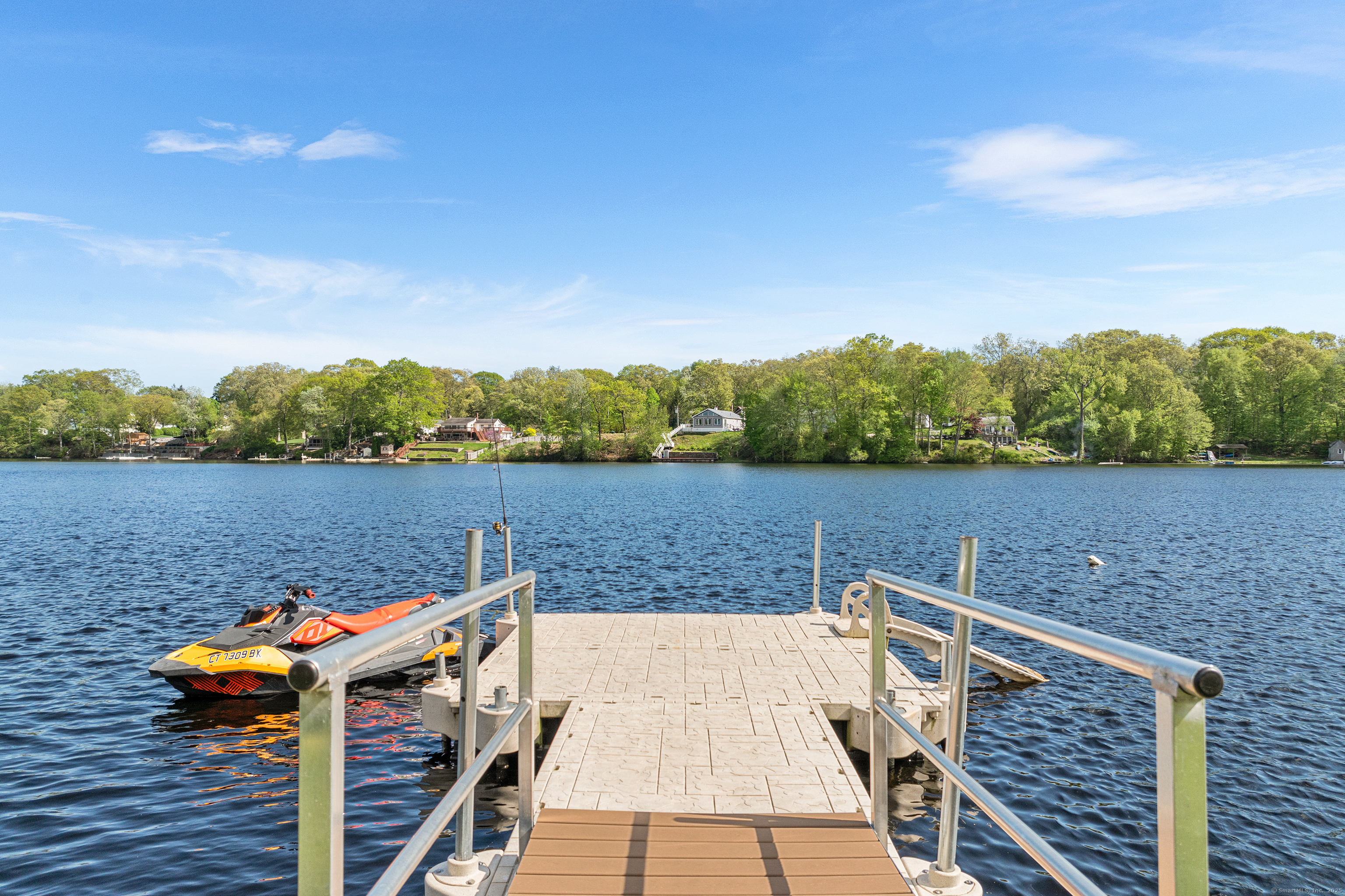 53 Lake Drive Montville CT 06370