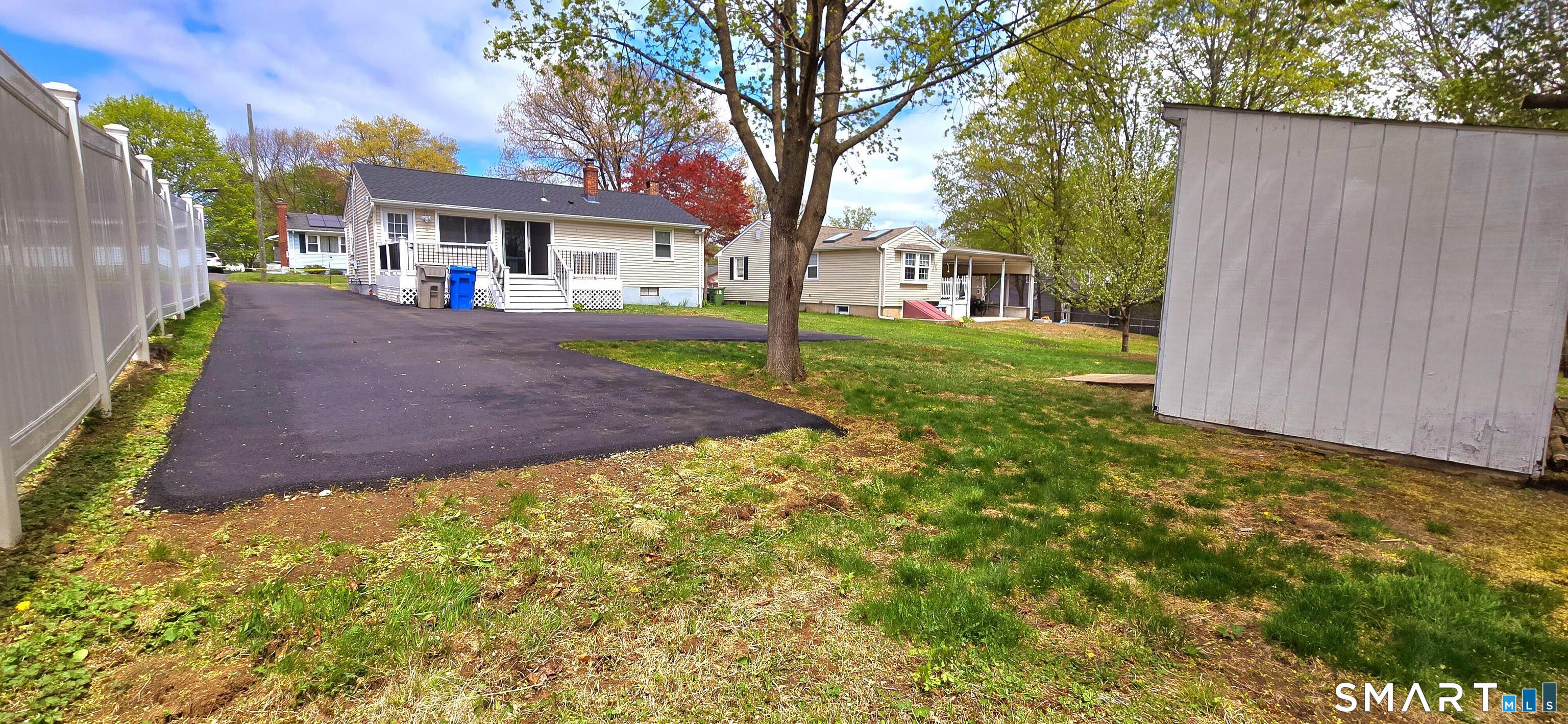 64 4TH Street Bristol CT 06010