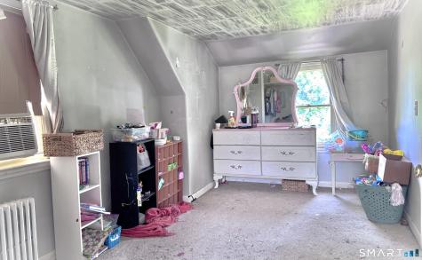 61 Forestville Avenue Plainville CT 06062