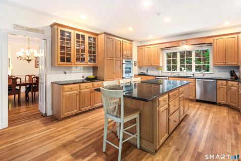 235 Hawks Hill Road New Canaan CT 06840