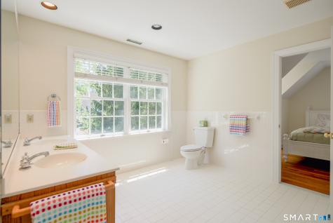 235 Hawks Hill Road New Canaan CT 06840