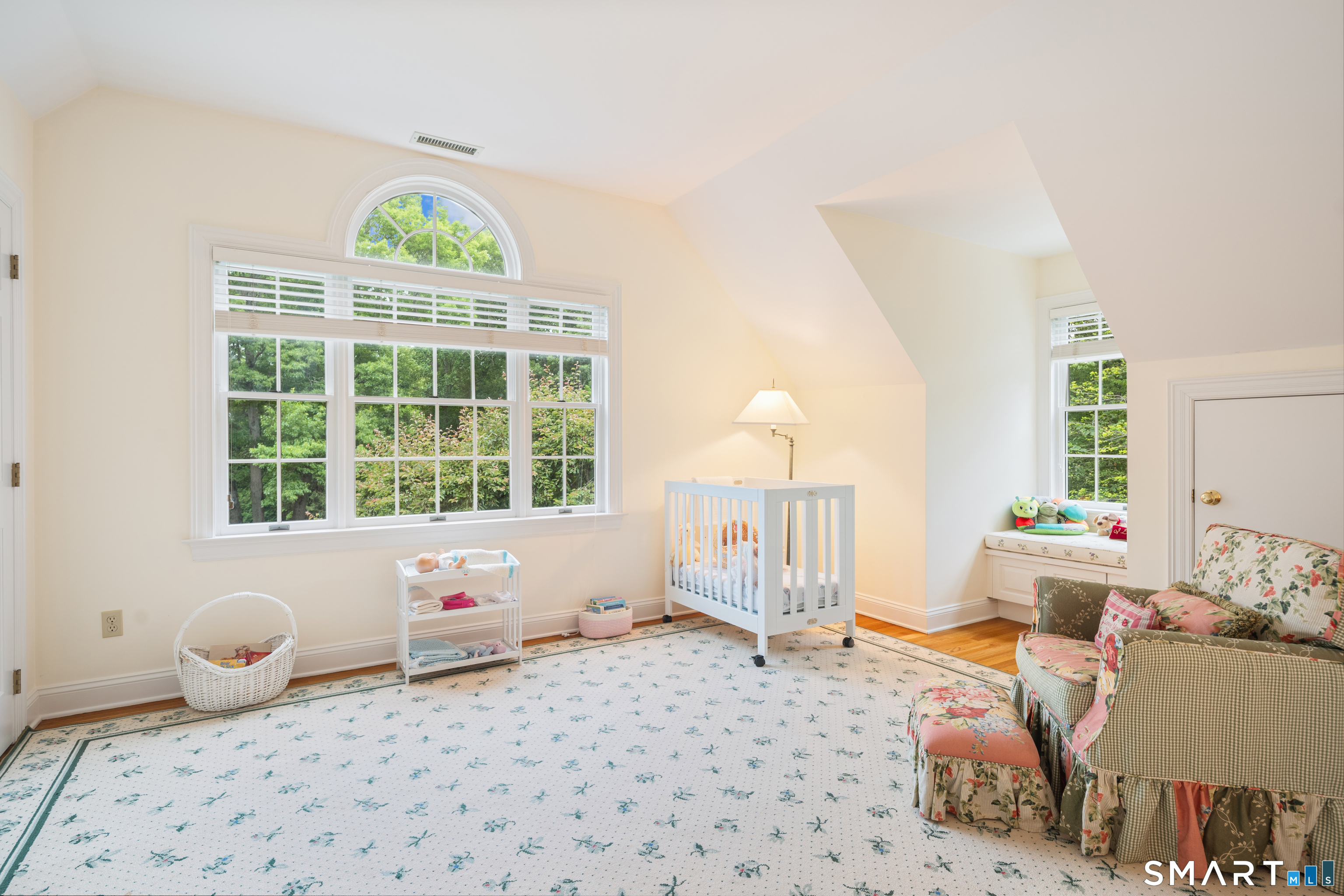 235 Hawks Hill Road New Canaan CT 06840