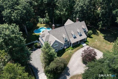 235 Hawks Hill Road New Canaan CT 06840