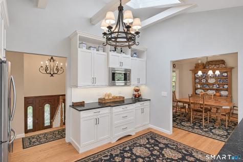 3 Galloping Hill Drive New Fairfield CT 06812