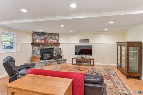 3 Galloping Hill Drive New Fairfield CT 06812