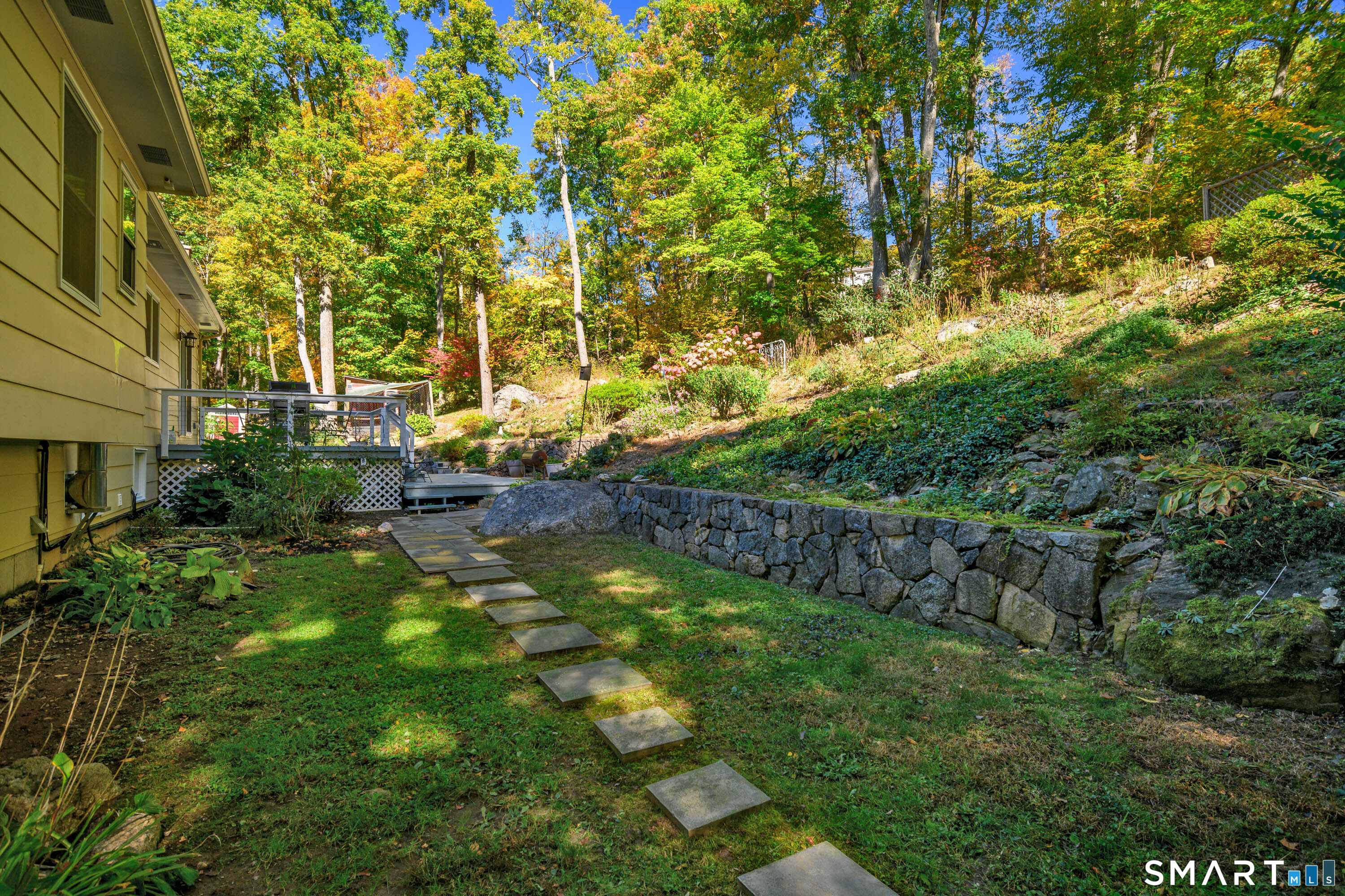 3 Galloping Hill Drive New Fairfield CT 06812