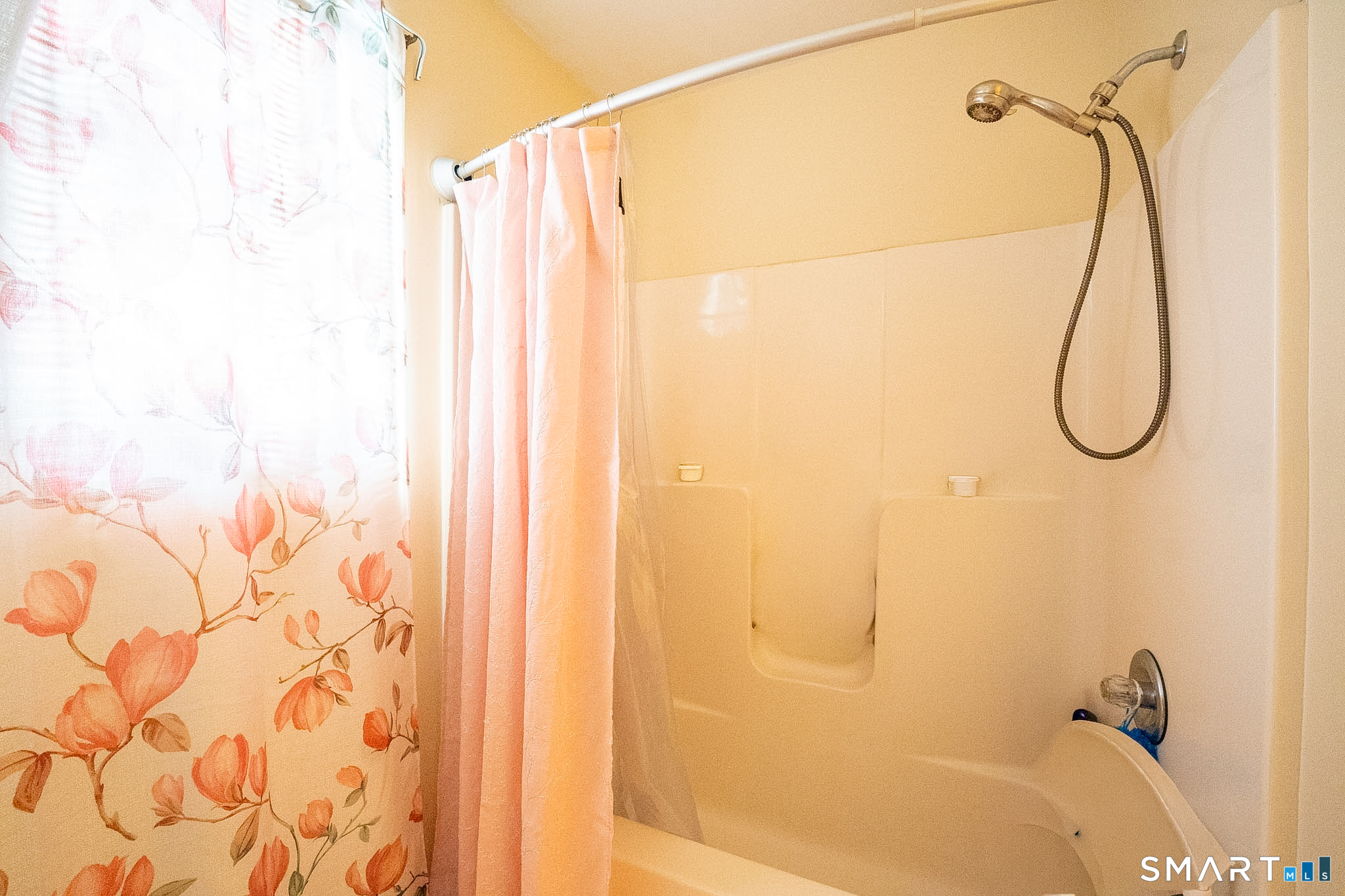 83 Essex Avenue Waterbury CT 06704
