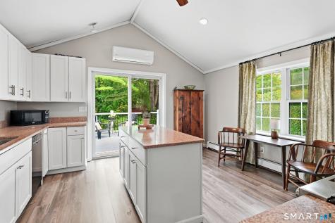 60 Russell Avenue Suffield CT 06078
