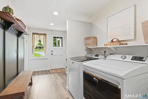 60 Russell Avenue Suffield CT 06078