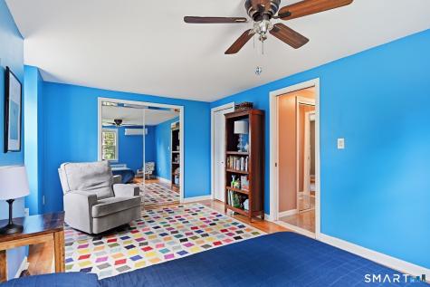 60 Russell Avenue Suffield CT 06078