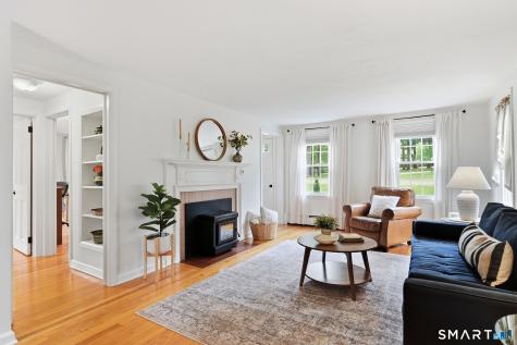 60 Russell Avenue Suffield CT 06078