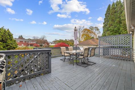 625 Vauxhall Street Extension Waterford CT 06385