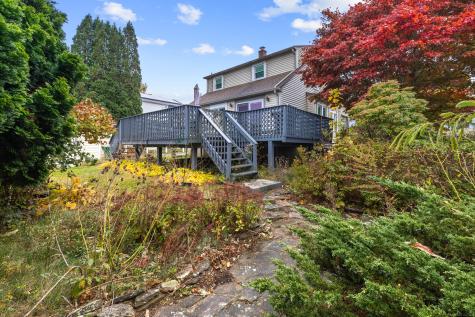 625 Vauxhall Street Extension Waterford CT 06385