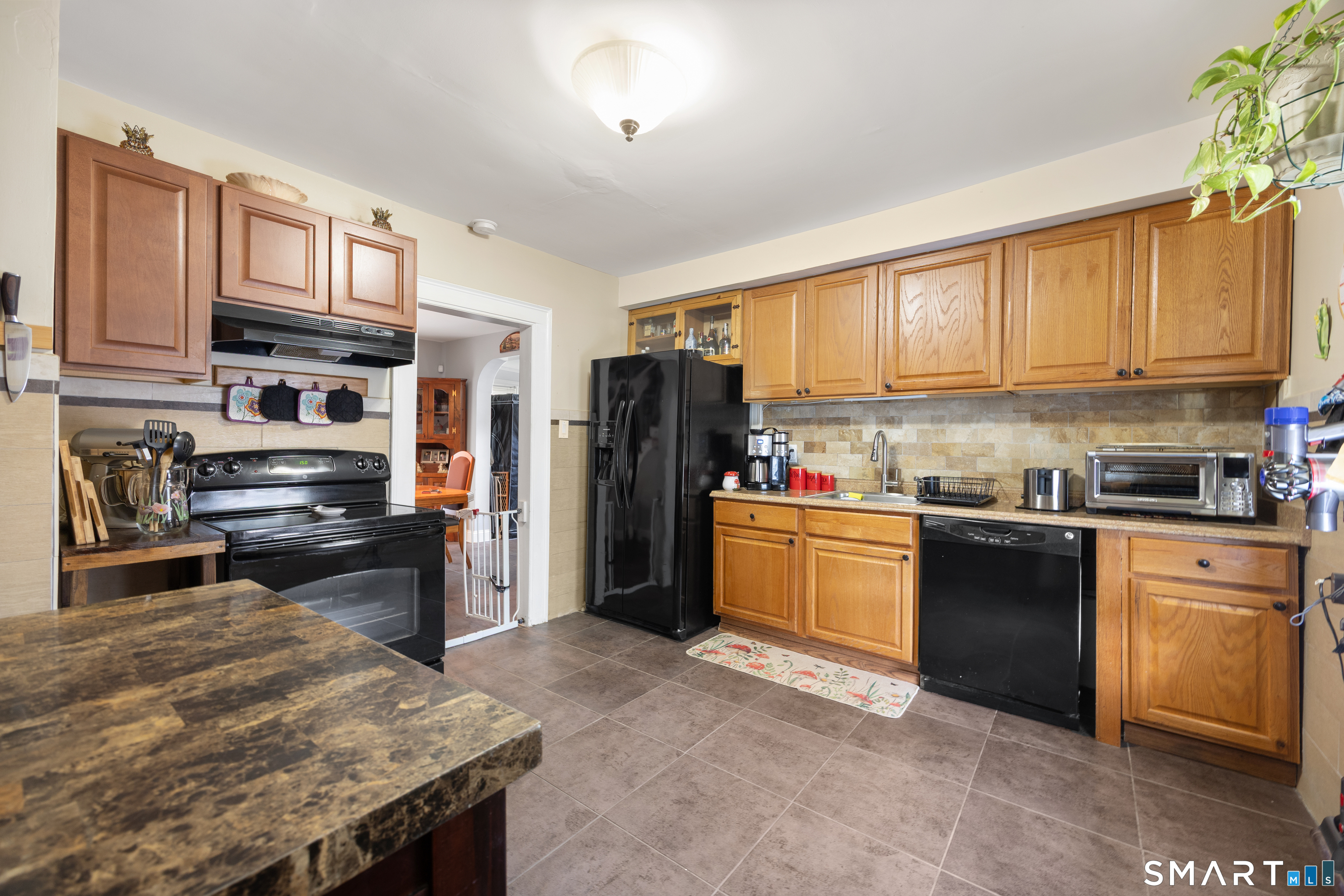 34 Wooster Avenue Waterbury CT 06708