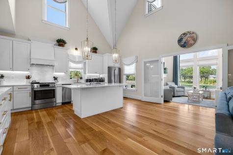 48 Bakers Cove Groton CT 06340
