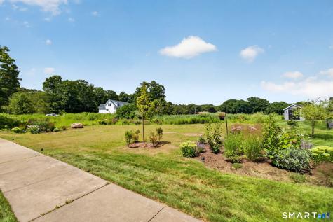 48 Bakers Cove Groton CT 06340