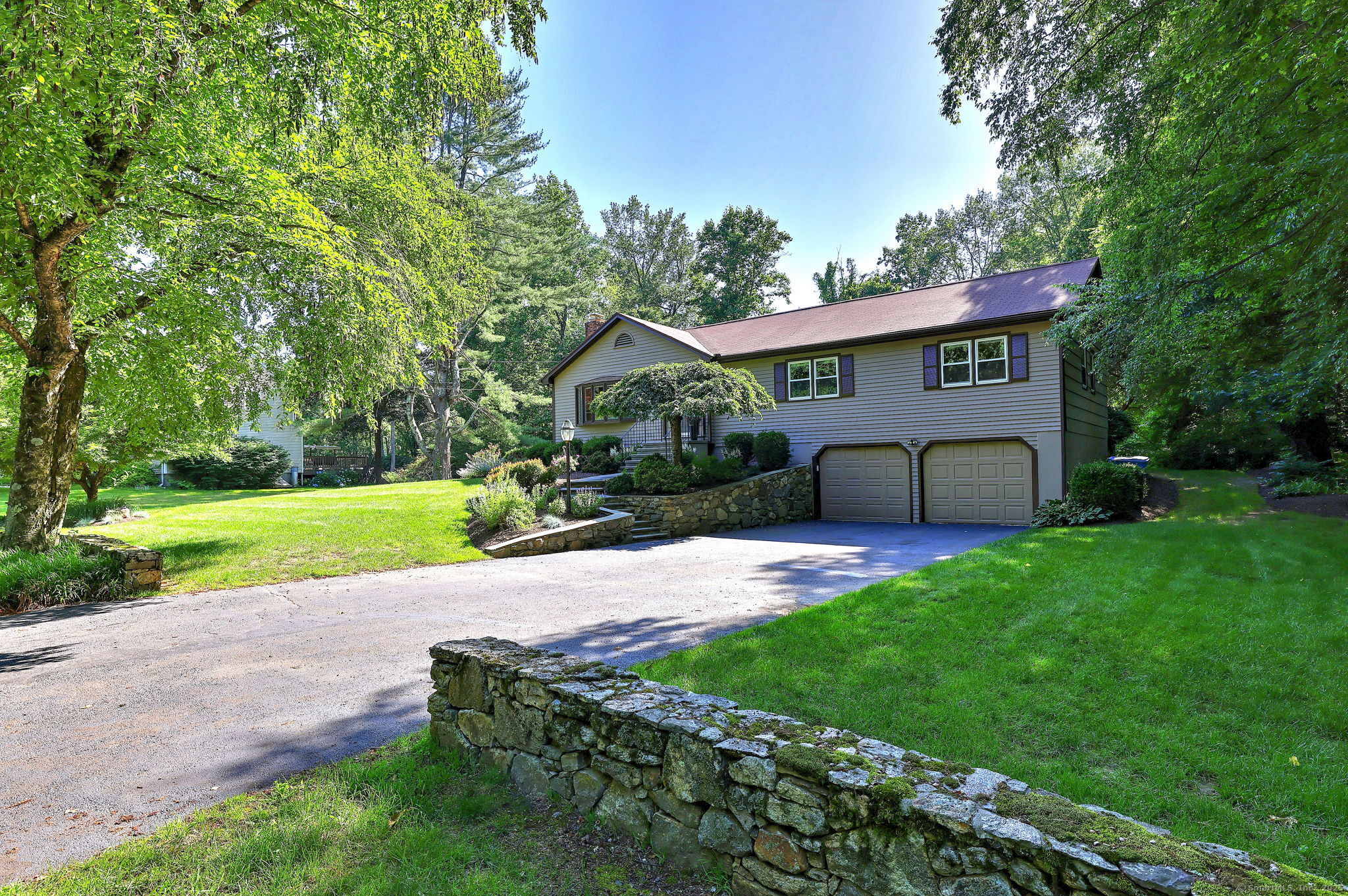 23 Fox Road Trumbull CT 06611