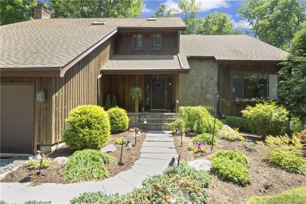 7 Van Campen Lane Bethel CT 06801