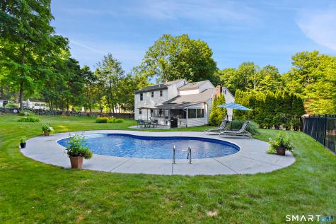4 Windaway Road Bethel CT 06801