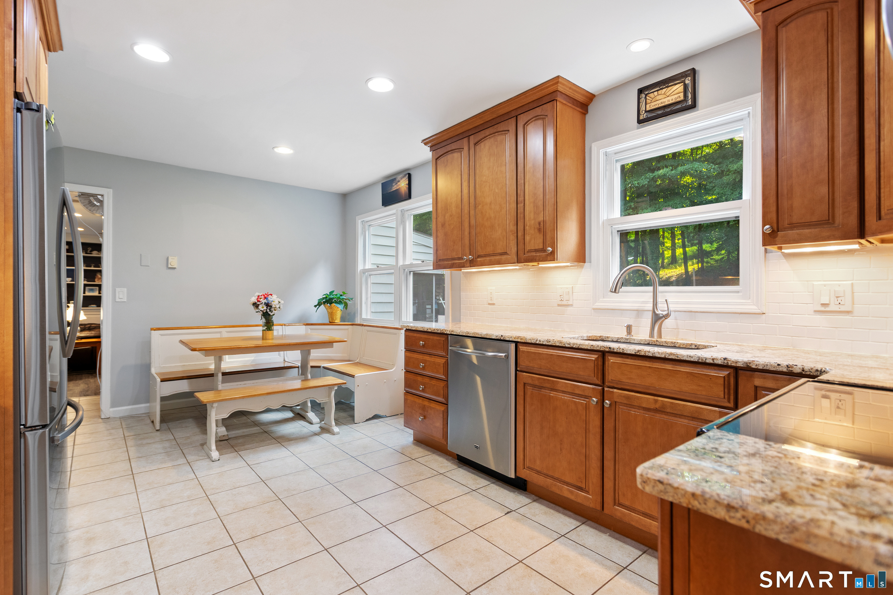 4 Windaway Road Bethel CT 06801